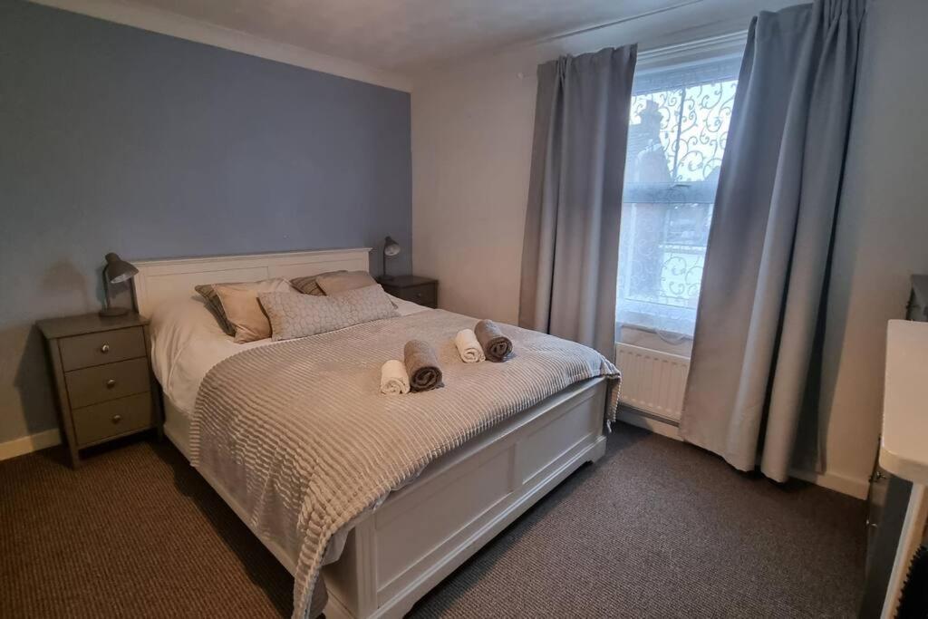 Entire House With Garden & Parking Nr Ashford Int Villa Exteriör bild