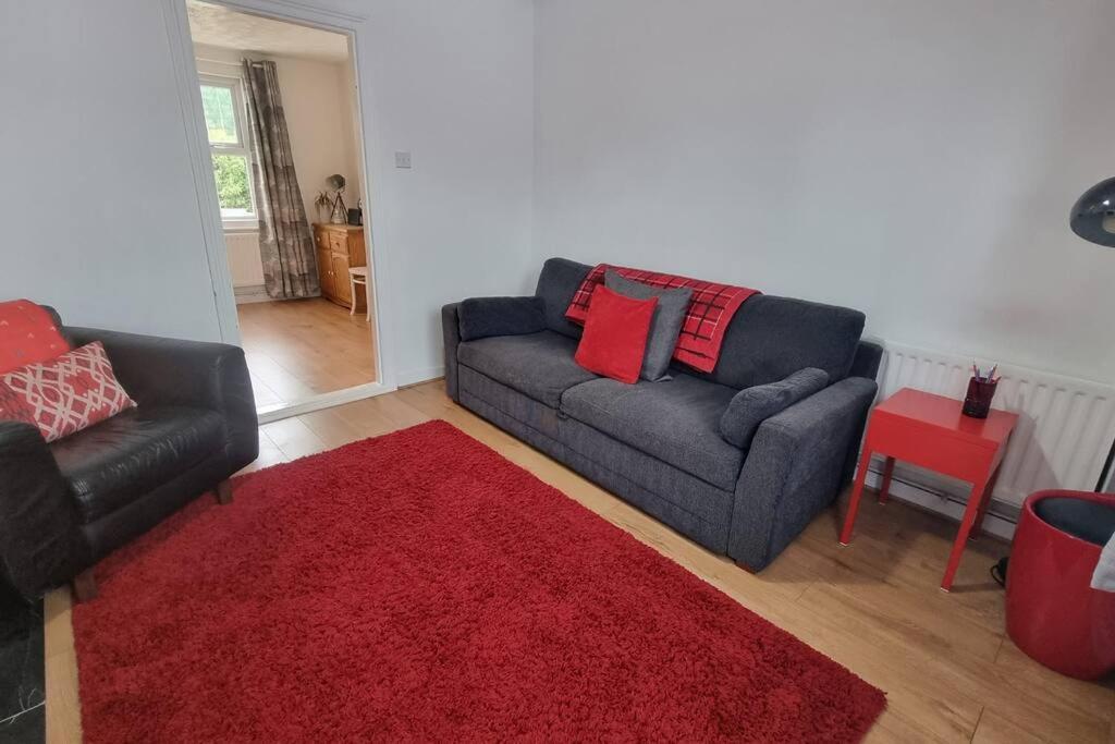 Entire House With Garden & Parking Nr Ashford Int Villa Exteriör bild